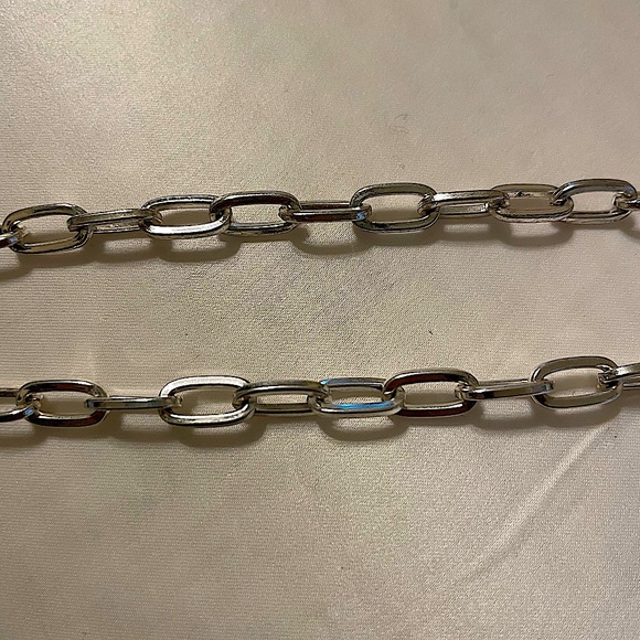 Set of 3 of Paperclip Chain Link Necklaces- 1 ea Gold, Rose-gold & Silver - Picture 6 of 9